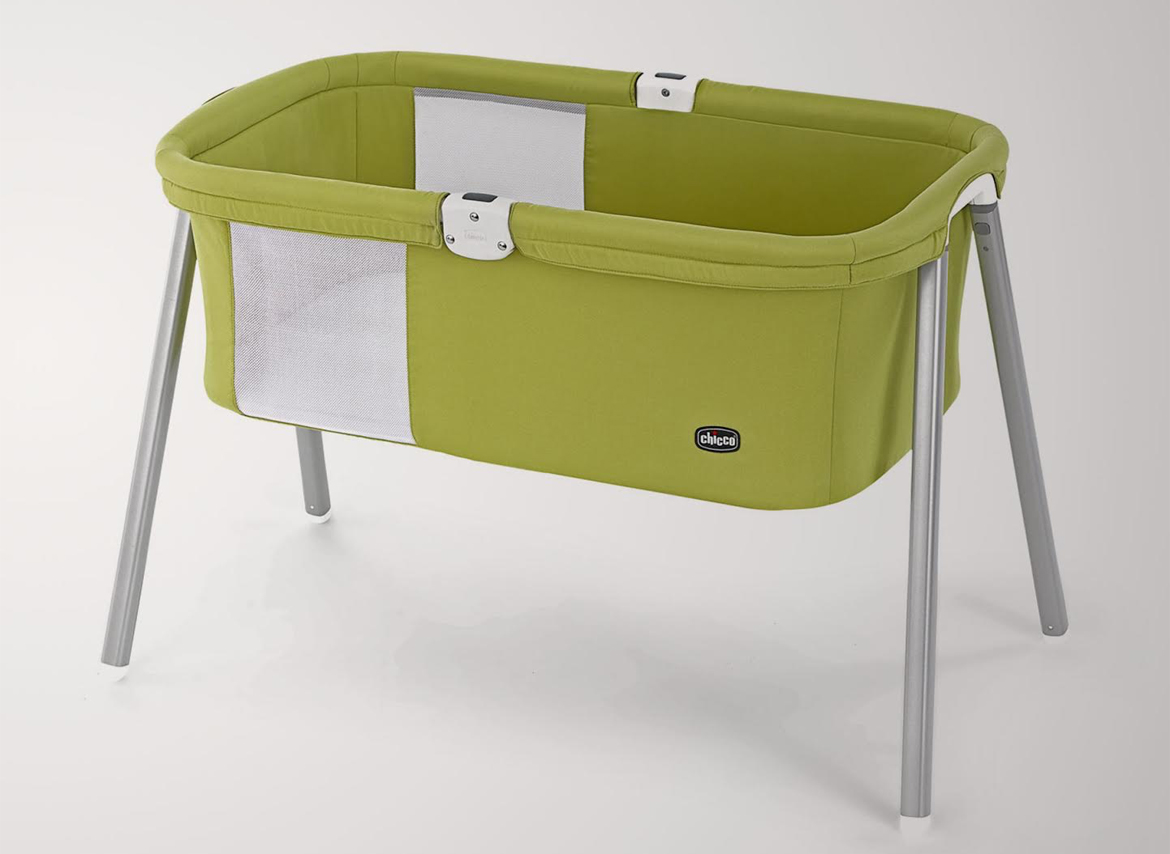 maya travel bassinet